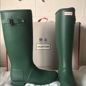 Brand new Hunter rain boots